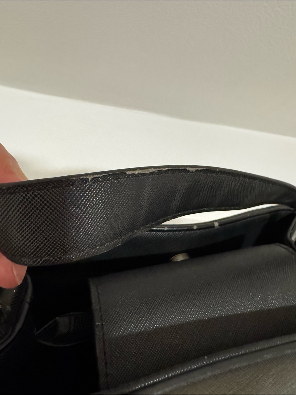 Guess Black bag - Picture 9 of 10
